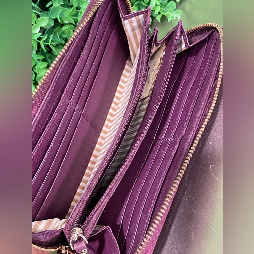 Kate Spade Cobble Hill Lacey Pink Purple Leather Ziparound Wallet